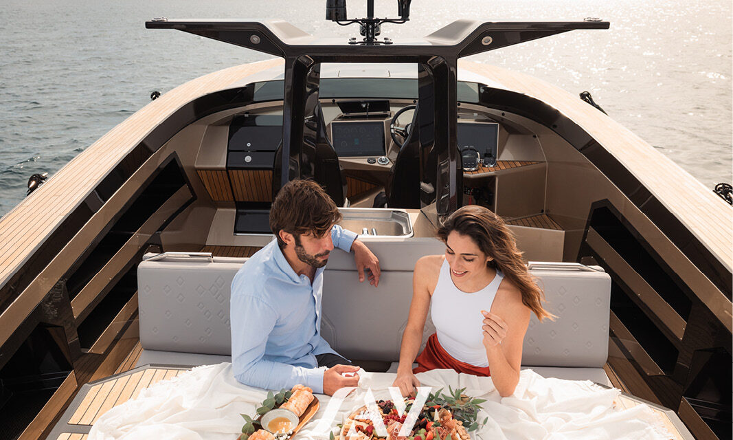 SAY 42 „SMN“ Carbon Superboat für Tagescharter Ibiza 14
