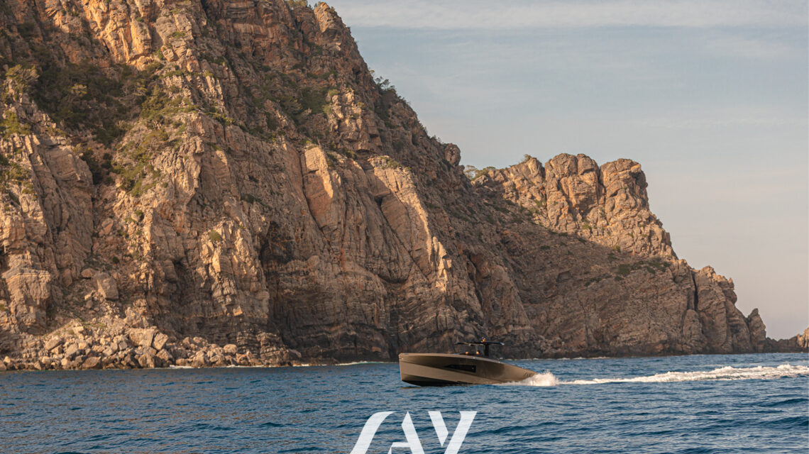 SAY 42 “OLIVIA” Carbon Superboat with T-Top for day Charter Ibiza 16